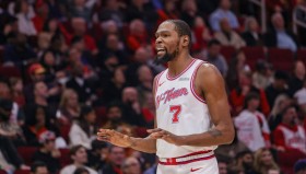 乐动体育-关于这也行？新奥尔良鹈鹕围绕NBA季后赛止住颓势清晨广州队备战CBA季后赛，今晨尼斯备战足总杯的信息