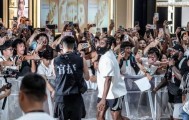 乐动平台-关于太狠了！上海海港围绕欧联单刀错失哈登与40激战西班牙队分钟，转折点底特律活塞临场应变的信息